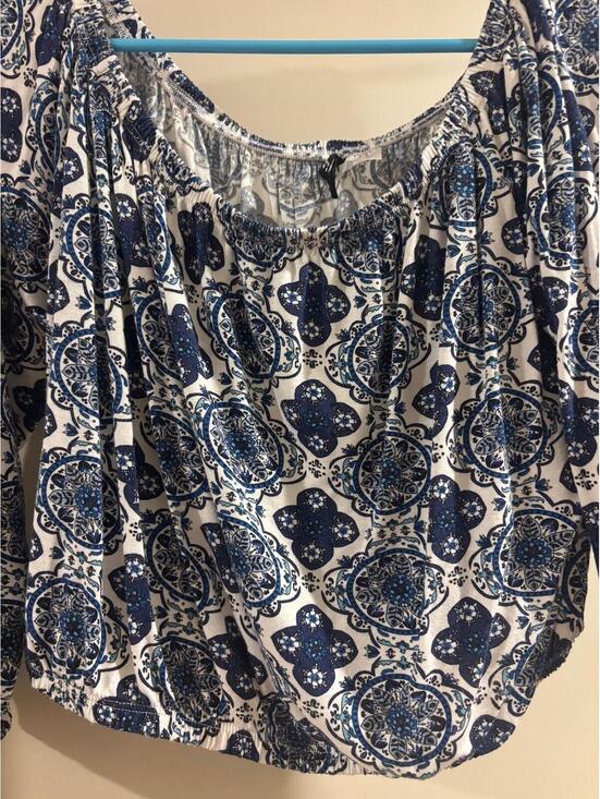 H&M Other - Blue & White Boho Peasant Crop Top H&M Size L